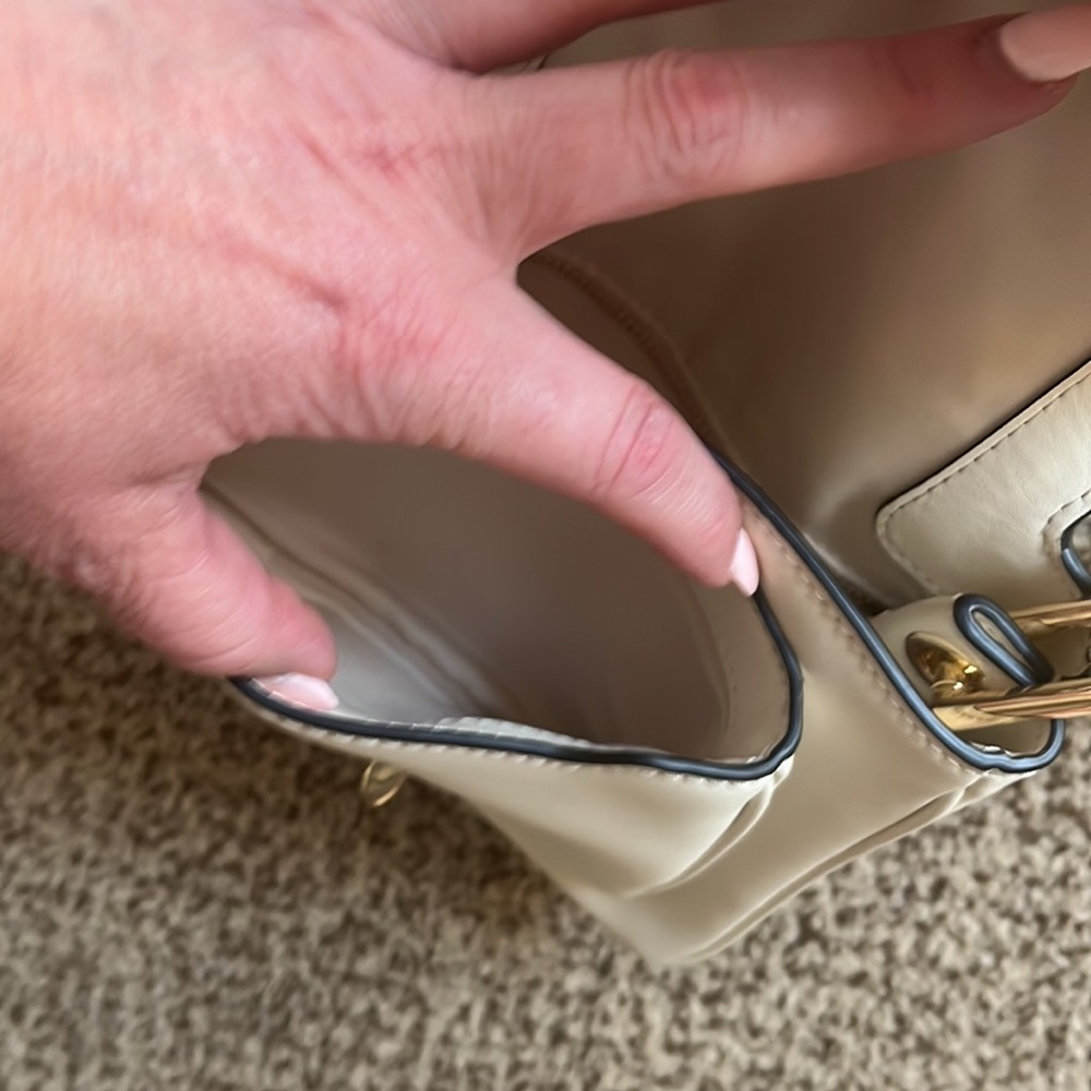 Never Used Authentic Marc Jacobs Jmarc Satchel. - image 3